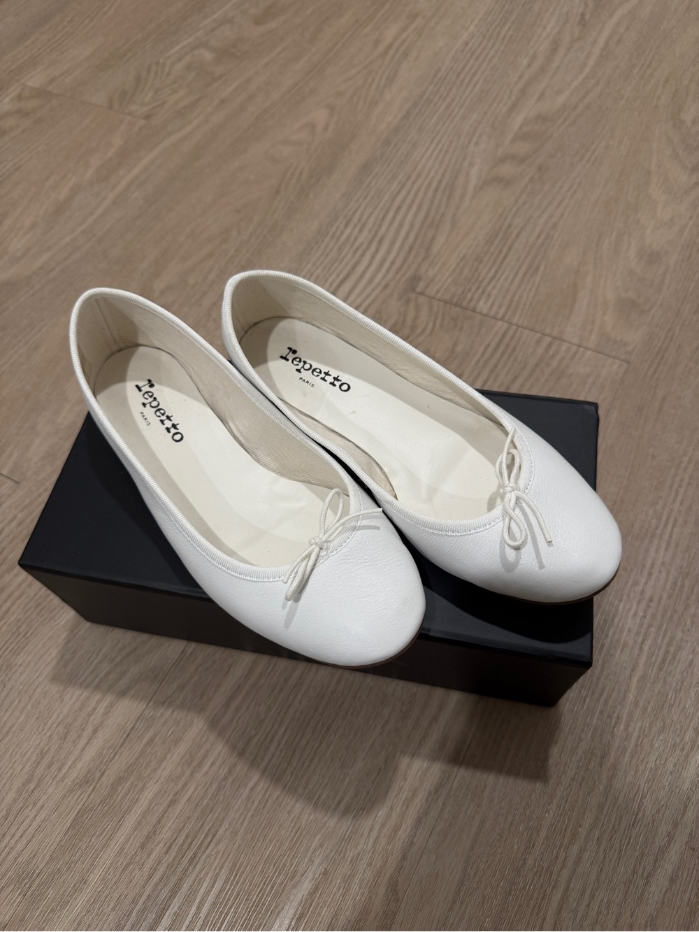 Repetto White Leather Ballet Flats